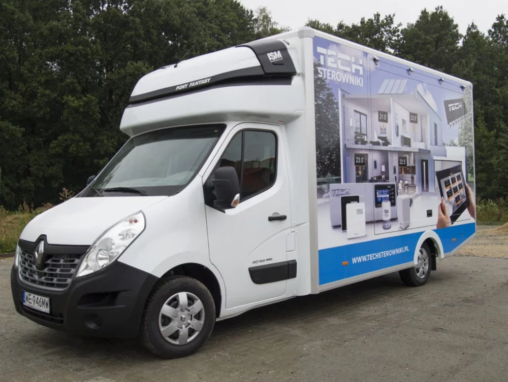 Samochód wystawowy firmy TECH Sterowniki znów w trasie
